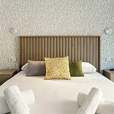 Apart-hotel Myflats Campello Busot